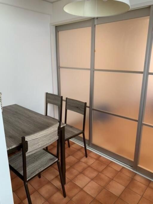 Large Room By Kuromon Market Osaka Exterior photo